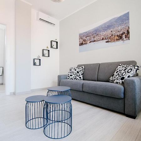 Bright Home - The House Of Travelers Como Exterior foto